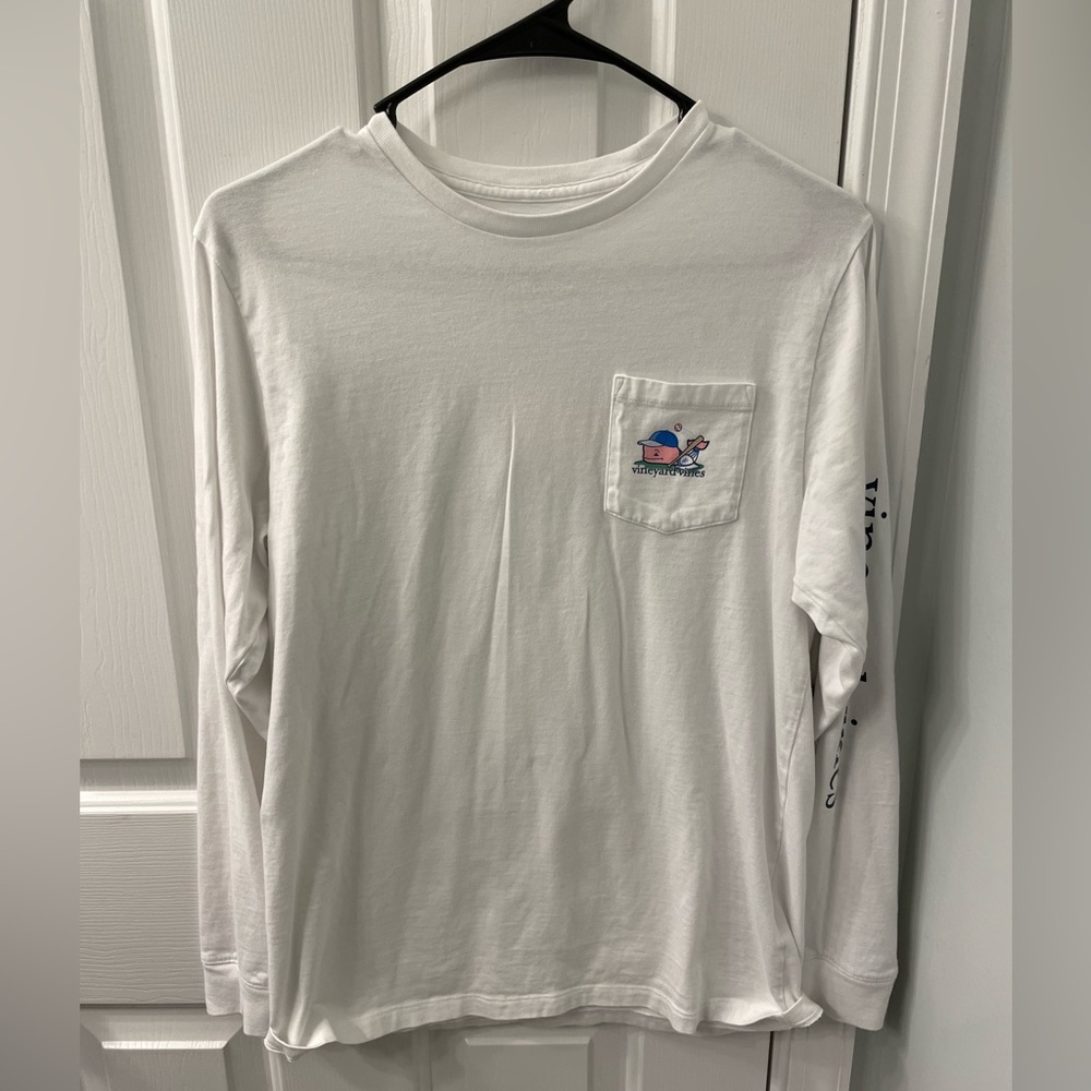 Vineyard Vines baseball longsleeve logo tee